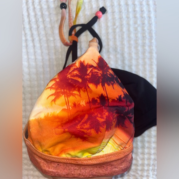 Victoria’s Secret bikini top cool palm orange and black, Size L VG - Picture 5 of 5